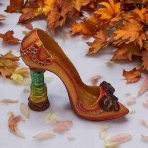 Vintage Decorative Sculpted High Heel Shoe Figurine with Purse Art Vanity Decor